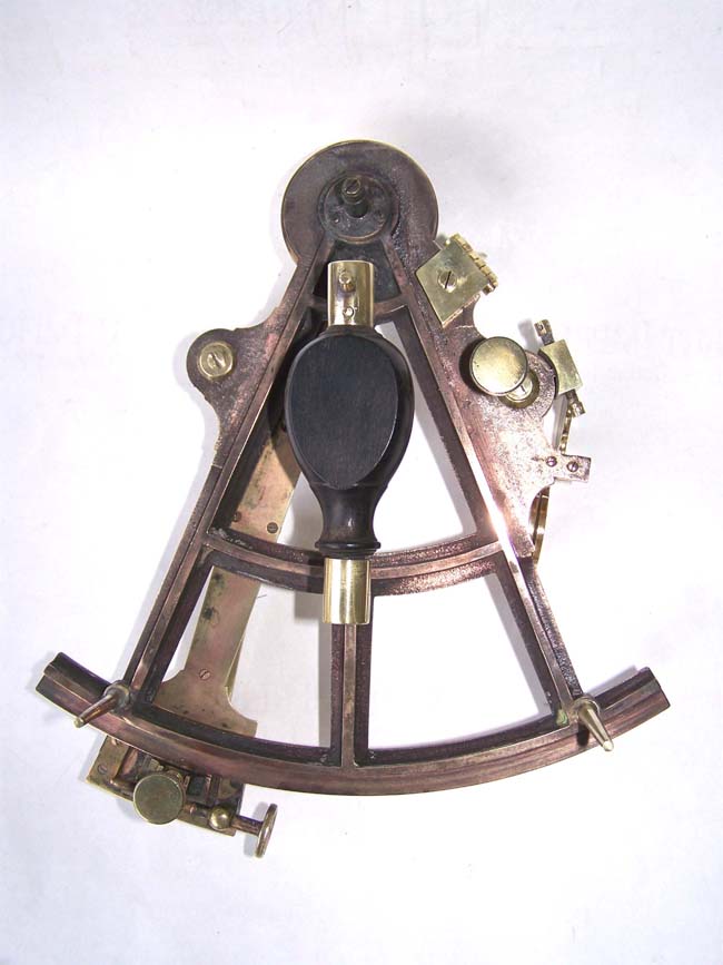 A 19th century cased bronze framed Sextant by 'J.P. Cutts, Sutton & Son, Sheffield and London' circa 1850. — image 5